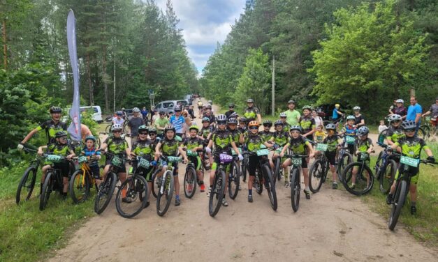 13 medali dla MTB Suwałki i Suwalskiej Szkółki Kolarskiej w Maratonie Kresowym w Wasilkowie – najlepszy start sezonu